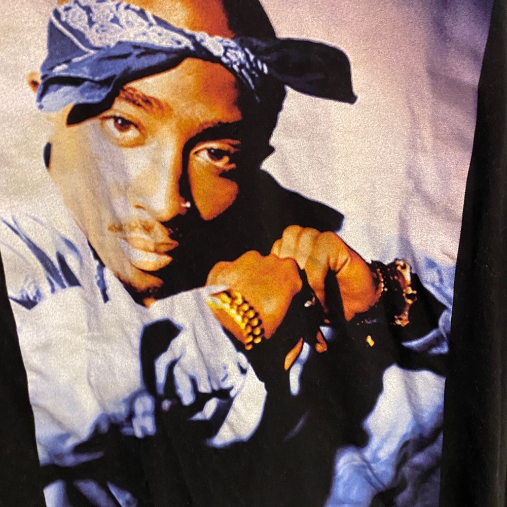 Tupac T-Shirt  (Long Sleeve)